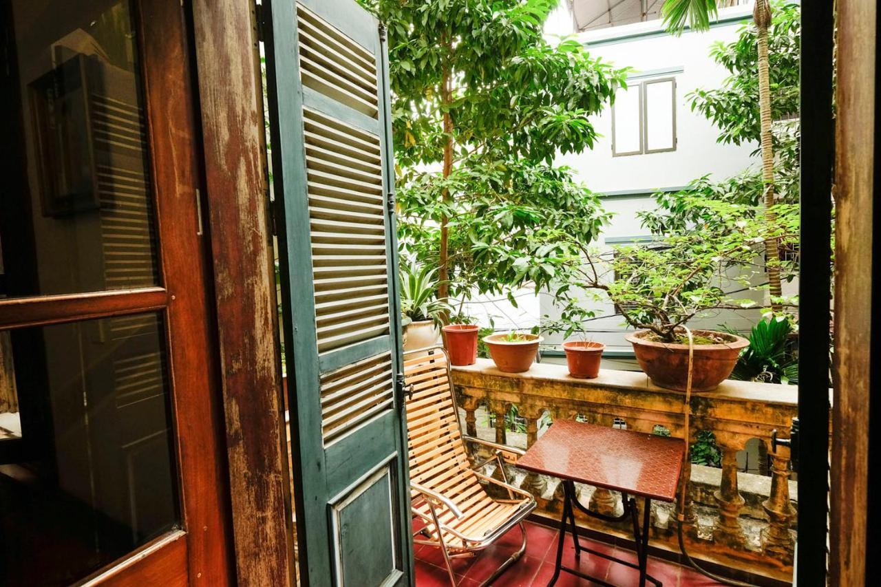 French-Styled House Appartement Hanoi Buitenkant foto